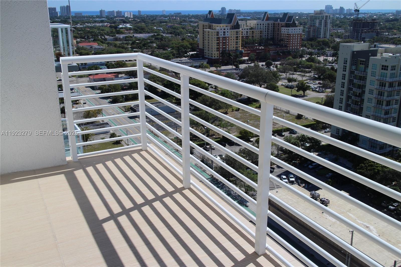 315 NE 3rd Avenue 2005, Fort Lauderdale, FL 33301 photo 11