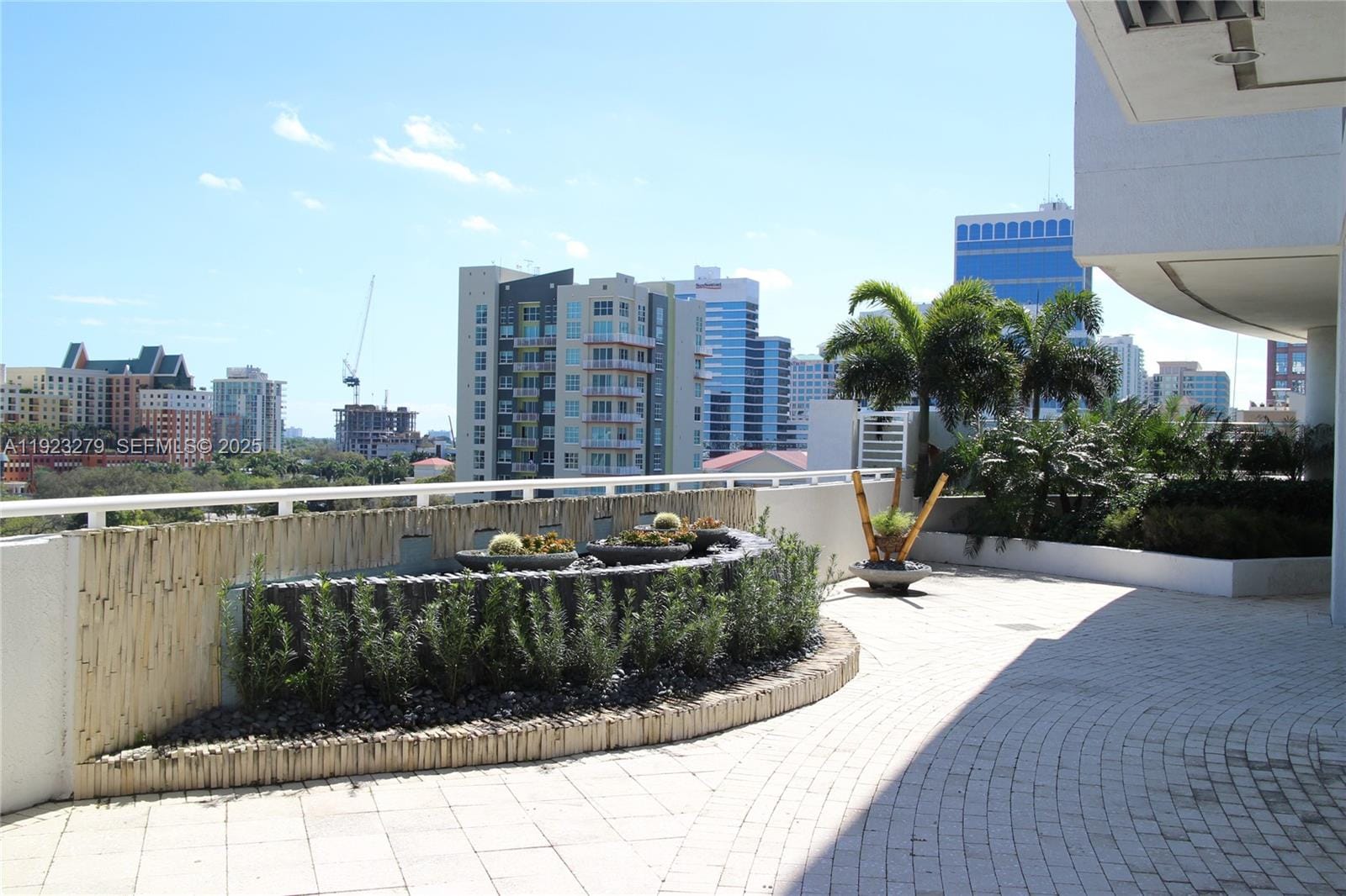 315 NE 3rd Avenue 2005, Fort Lauderdale, FL 33301 photo 17