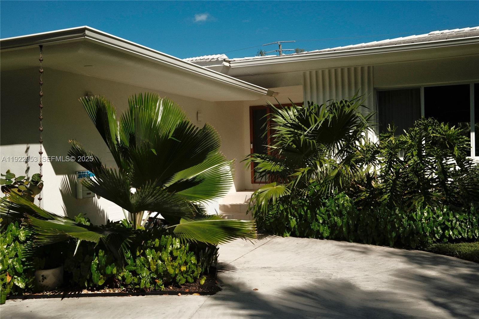 1315 Lenox Avenue, Miami Beach, FL 33139 photo 20