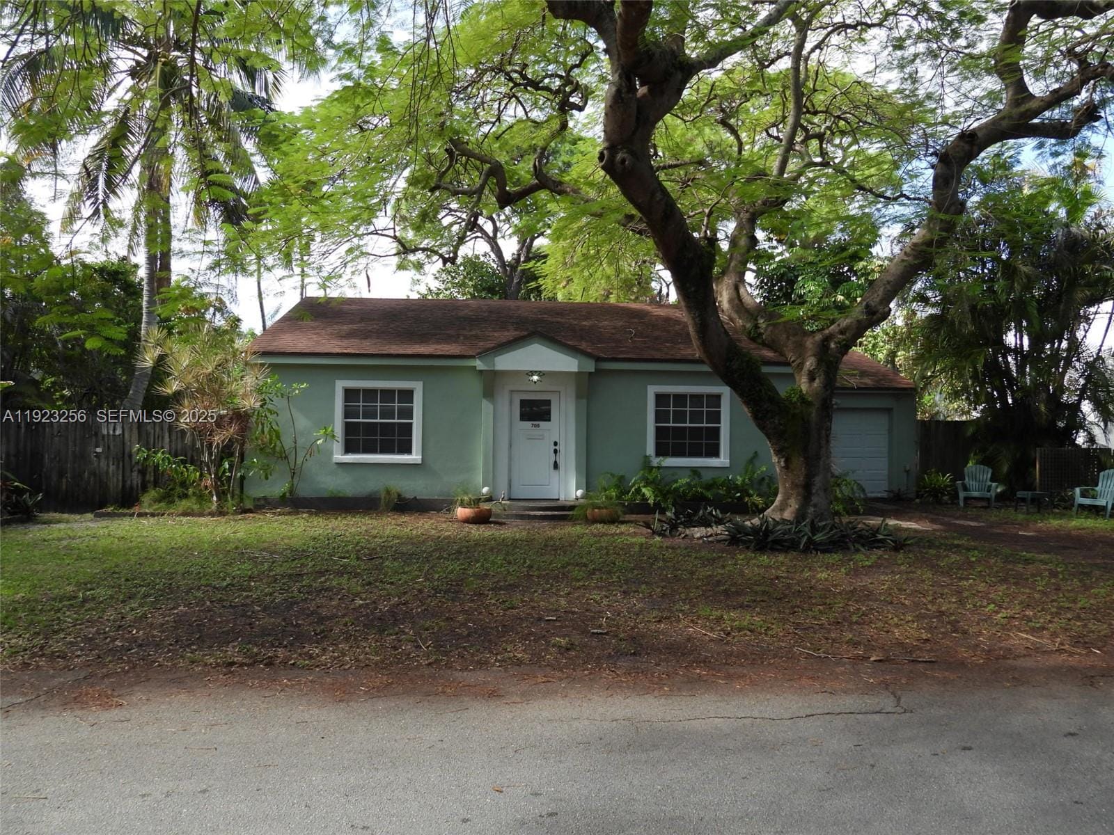 705 SW 14th Avenue, Fort Lauderdale, FL 33312 photo 2