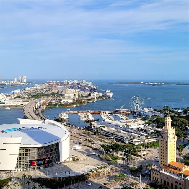 851 NE 1st Avenue 3309, sold in Paramount Miami Worldcent, Miami, FL