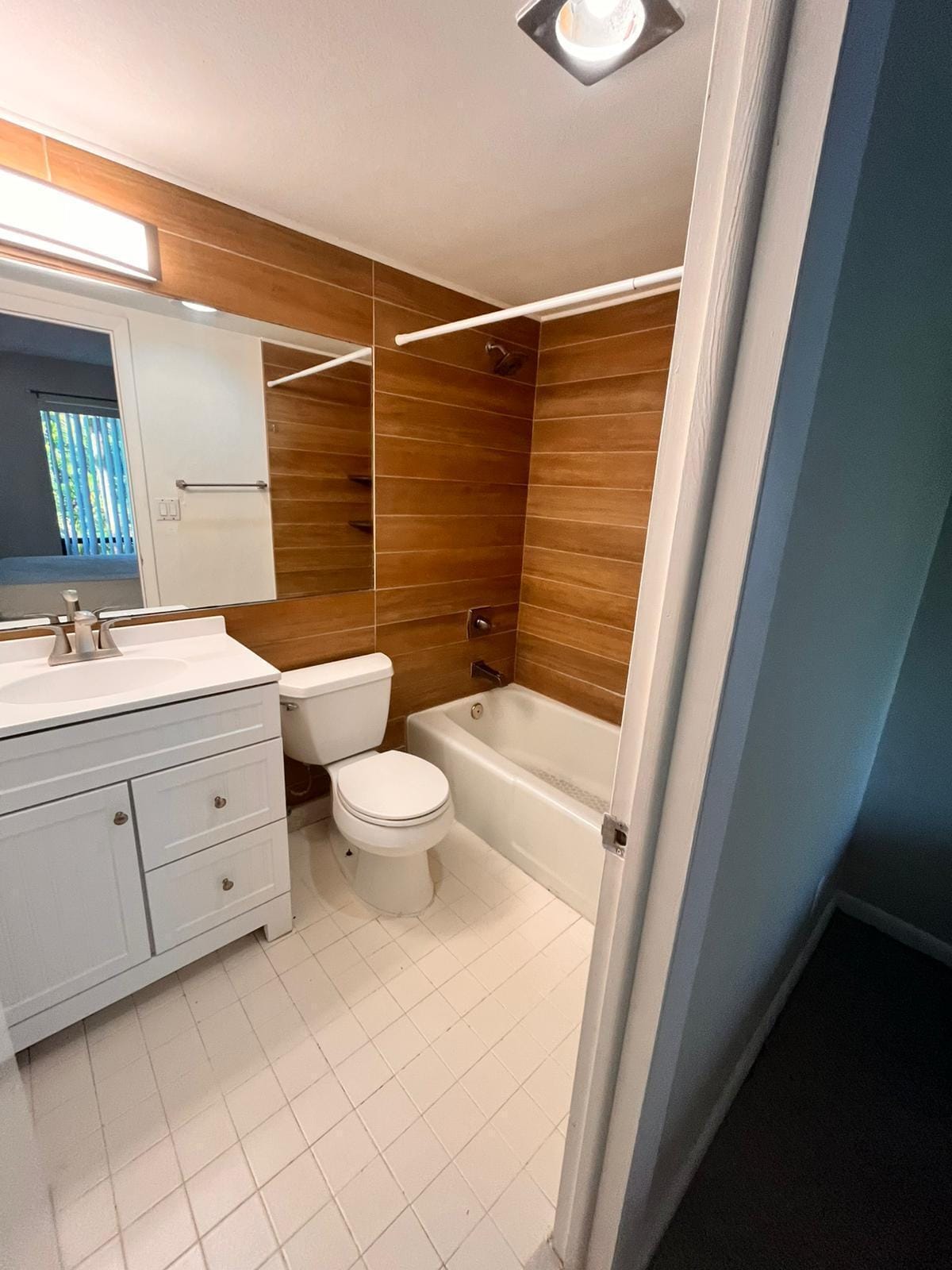 3050 Presidential Way 206 — photo 7
