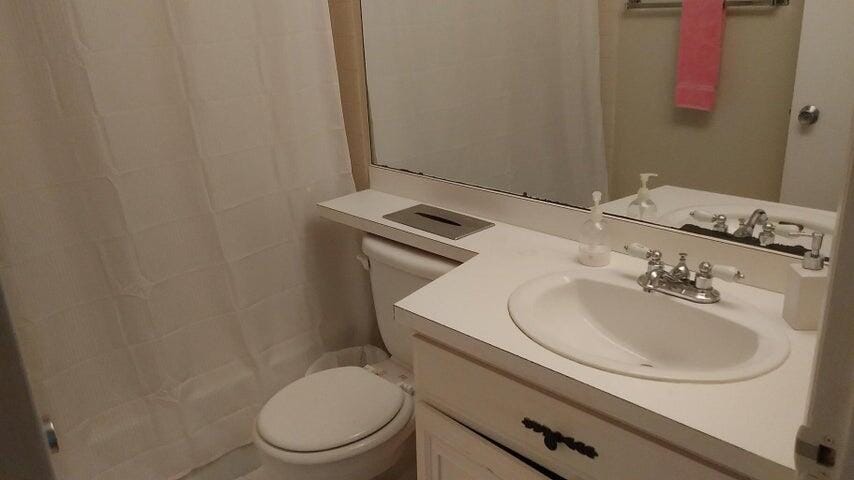 3050 Presidential Way 206 — photo 8