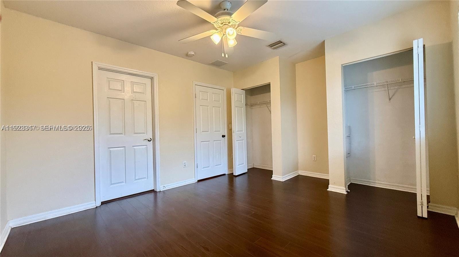 1918 Alamanda Way, Riviera Beach, FL 33404 photo 12