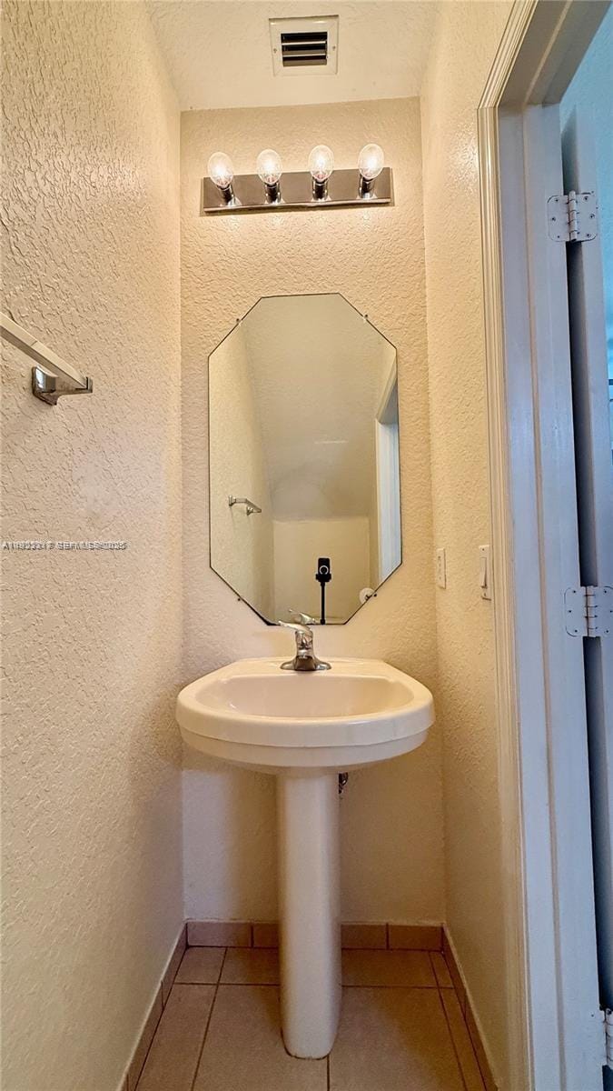 1918 Alamanda Way, Riviera Beach, FL 33404 photo 7