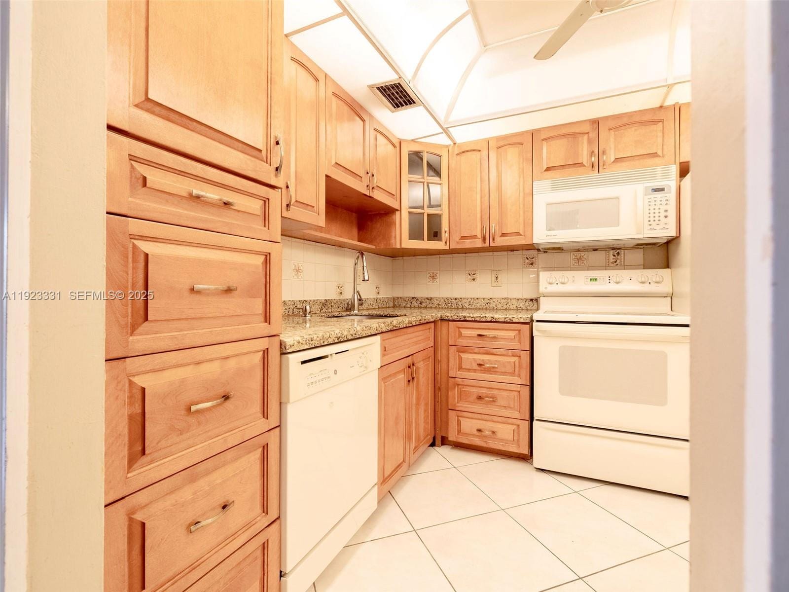 6600 Cypress Road 406, Plantation, FL 33317 photo 4