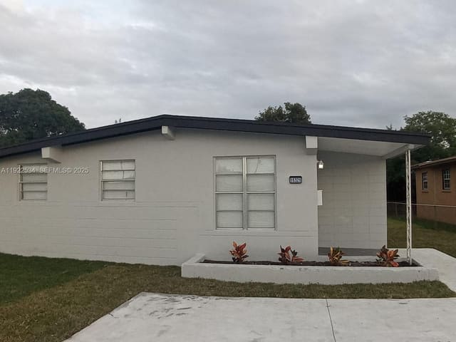15321 NW Railroad Drive, sold in Rainbow Gardens, Miami Gardens, FL