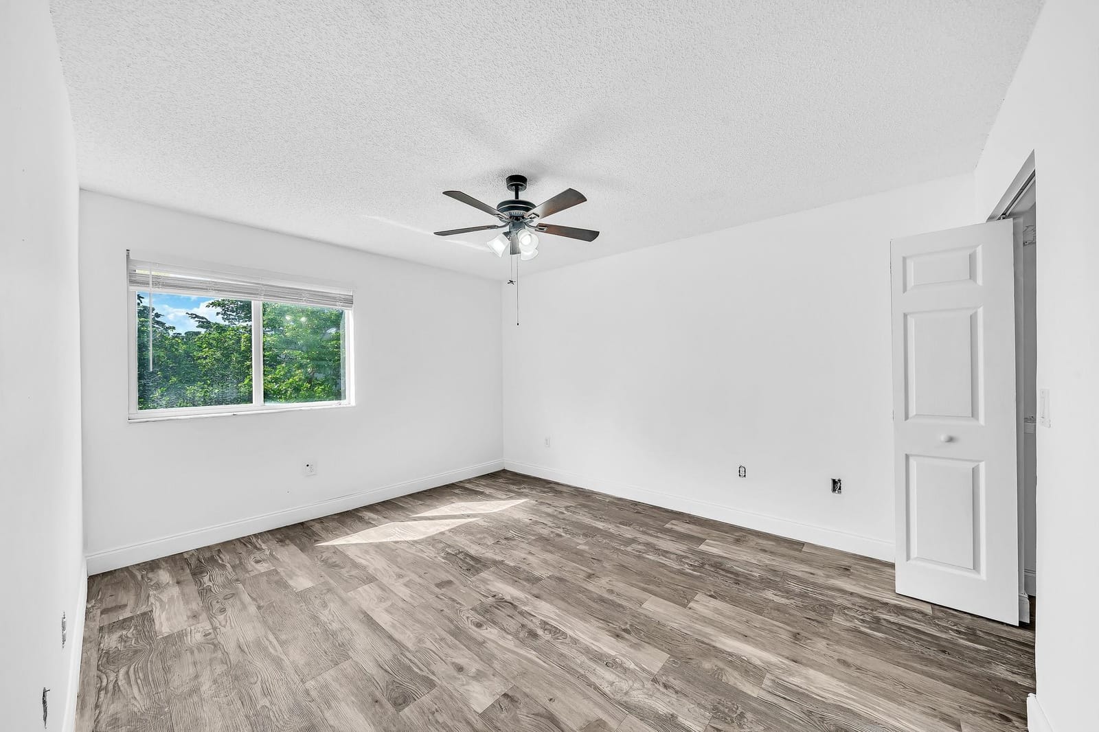 9580 Weldon Circle 408k, Tamarac, FL 33321 photo 26