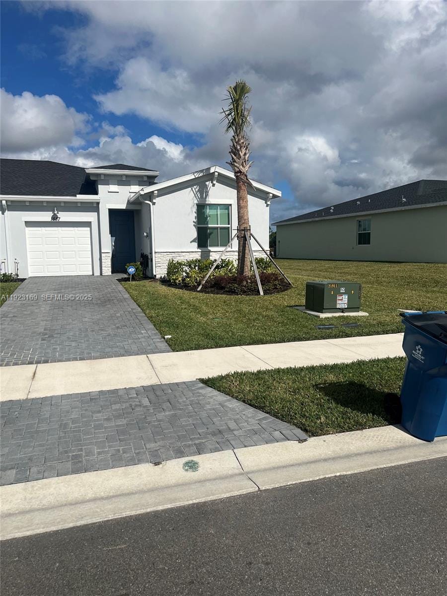 1887 Cerulean Drive — photo 2