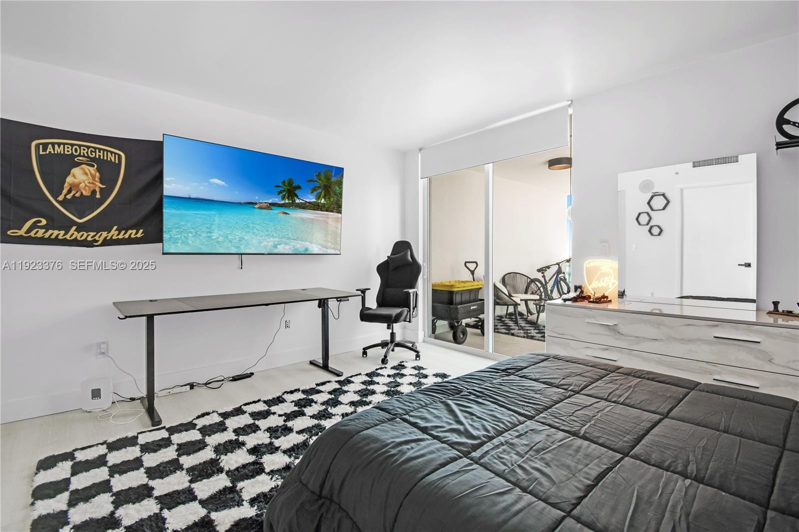 1800 N Bayshore Drive 2201, Miami, FL 33132 photo 25