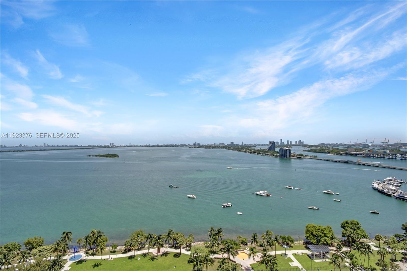 1800 N Bayshore Drive 2201, Miami, FL 33132 photo 30