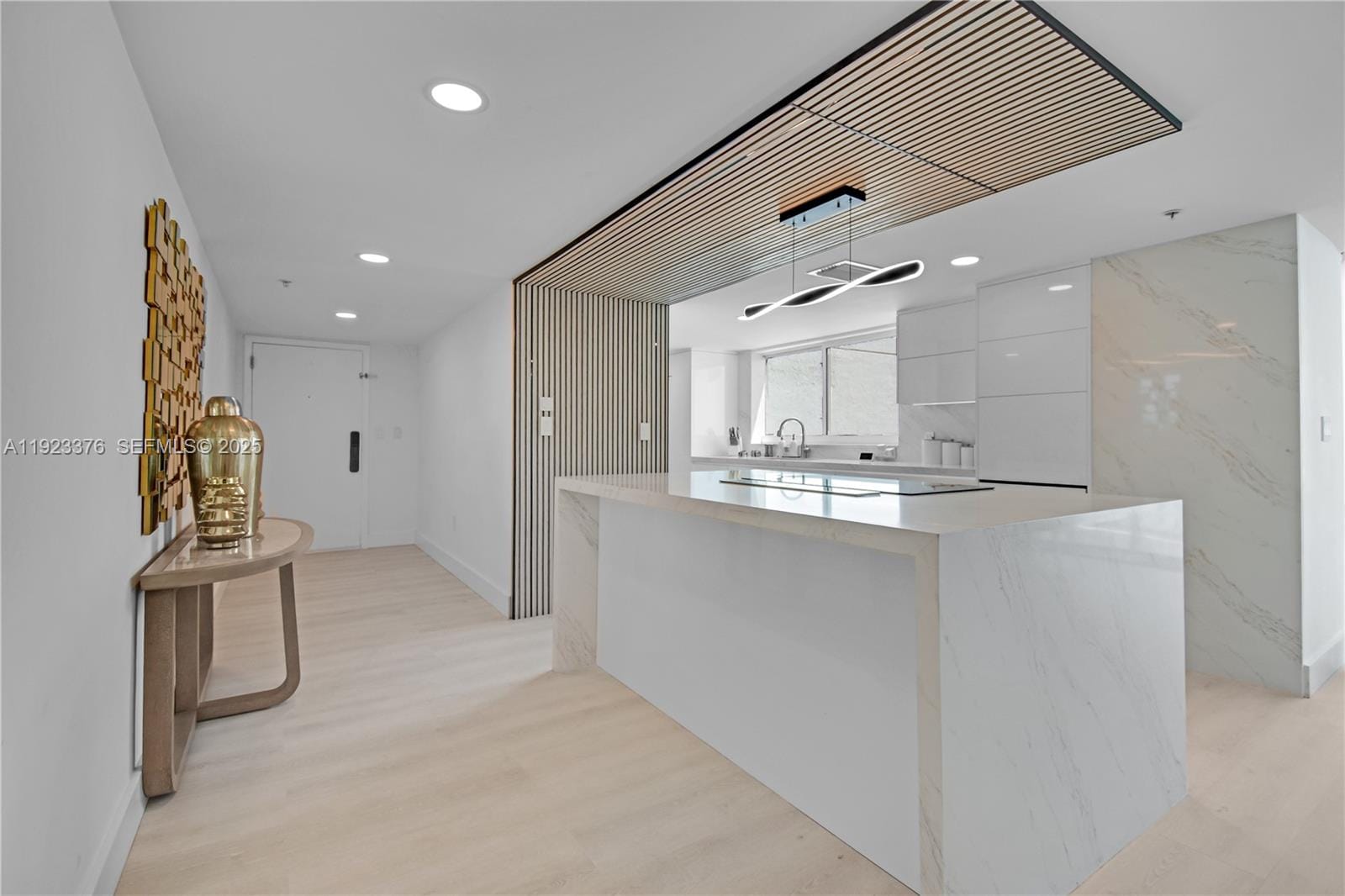 1800 N Bayshore Drive 2201, Miami, FL 33132 photo 9