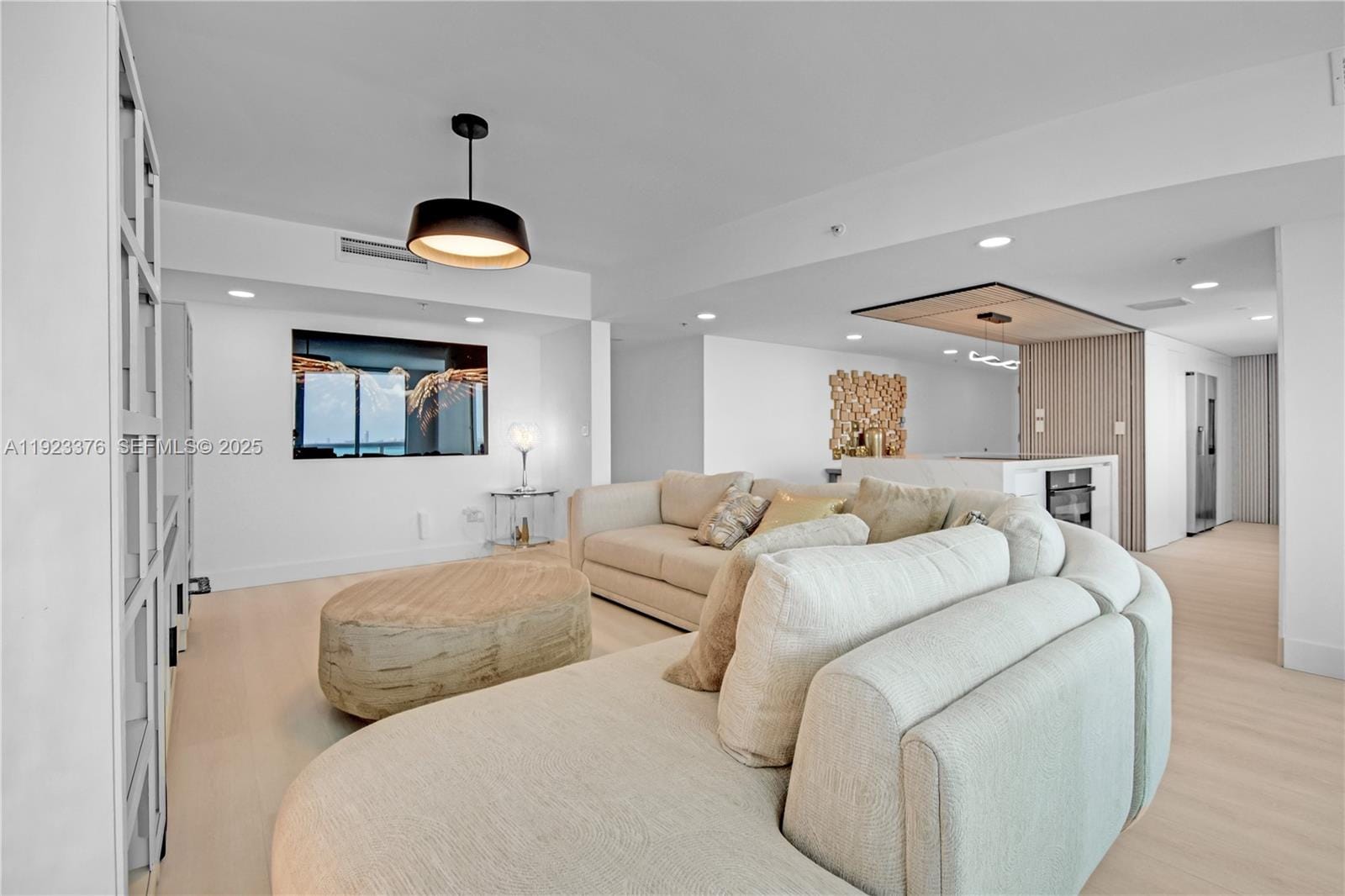 1800 N Bayshore Drive 2201, Miami, FL 33132 photo 10