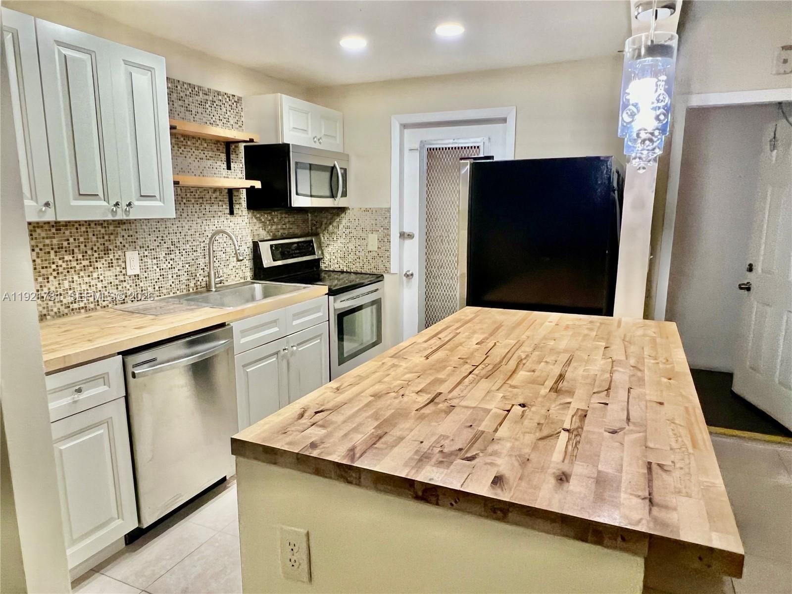 1631 NW 46th Avenue 119 — photo 8