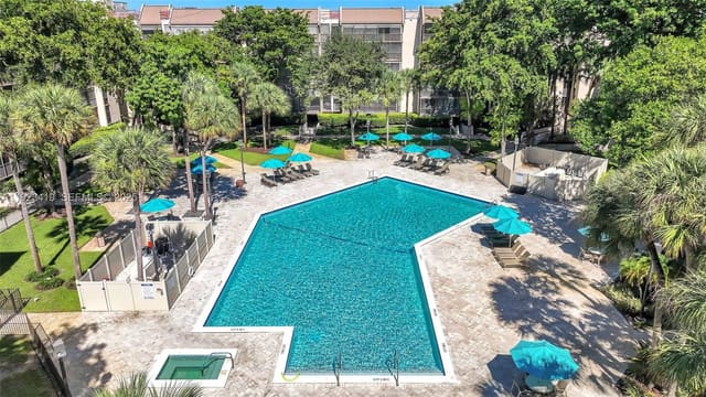 2818 N 46th Avenue K689, Hollywood, FL 33021