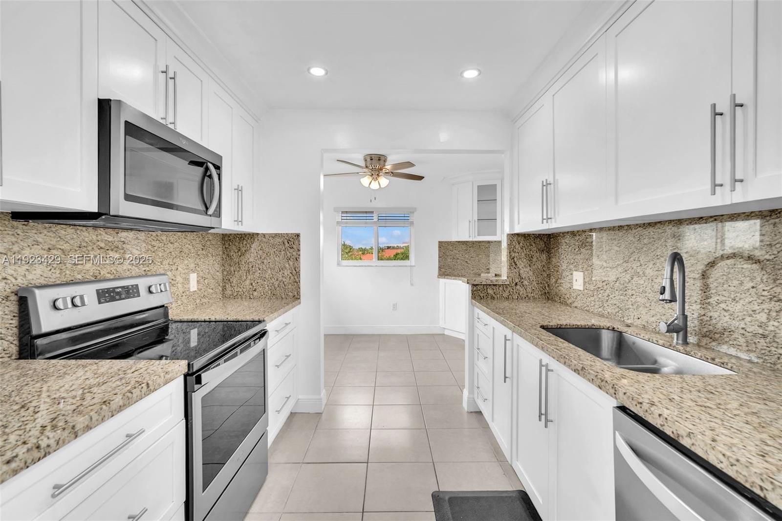 701 SW 142nd Avenue 414S — photo 9