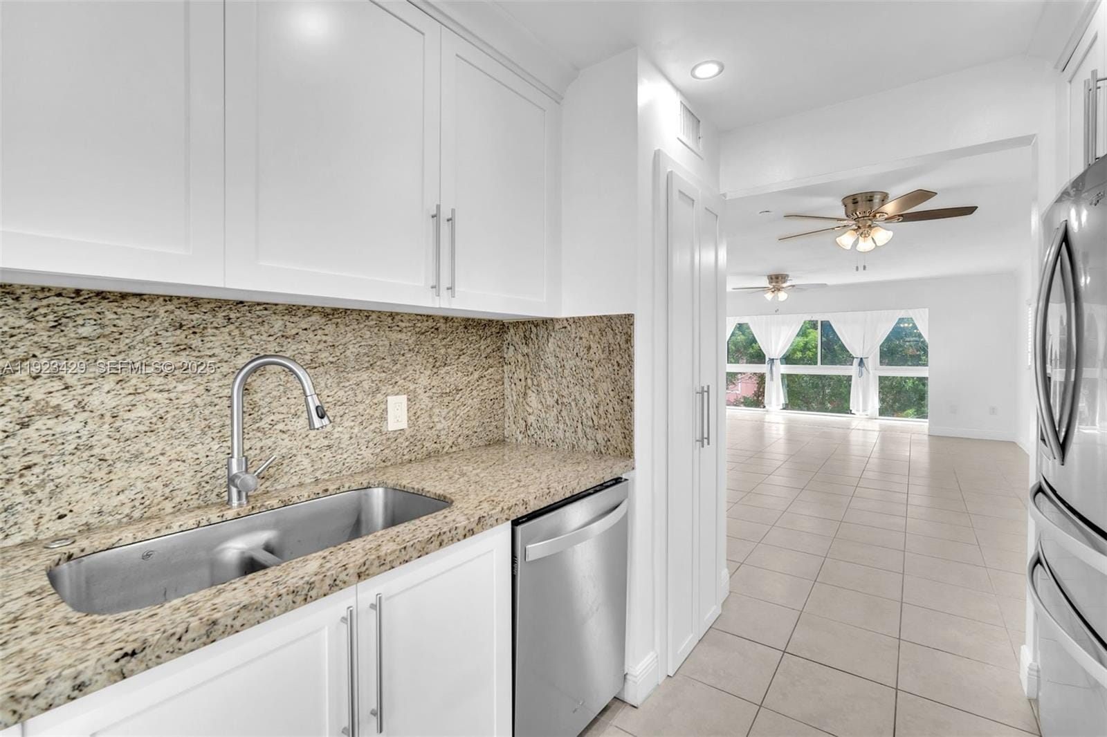 701 SW 142nd Avenue 414S — photo 10