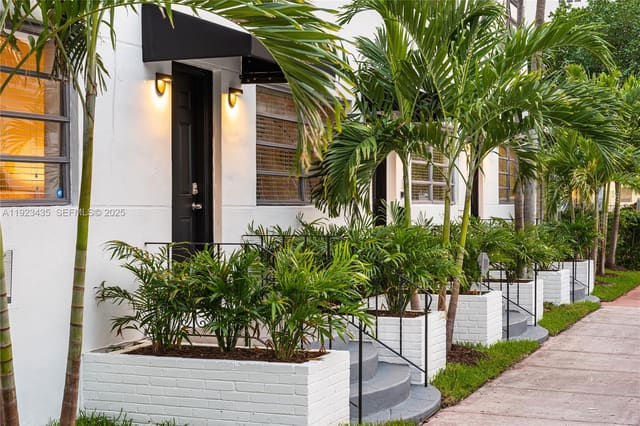 1150 8th Street, sold in Ocean Beach Addn No 3, Miami Beach, FL