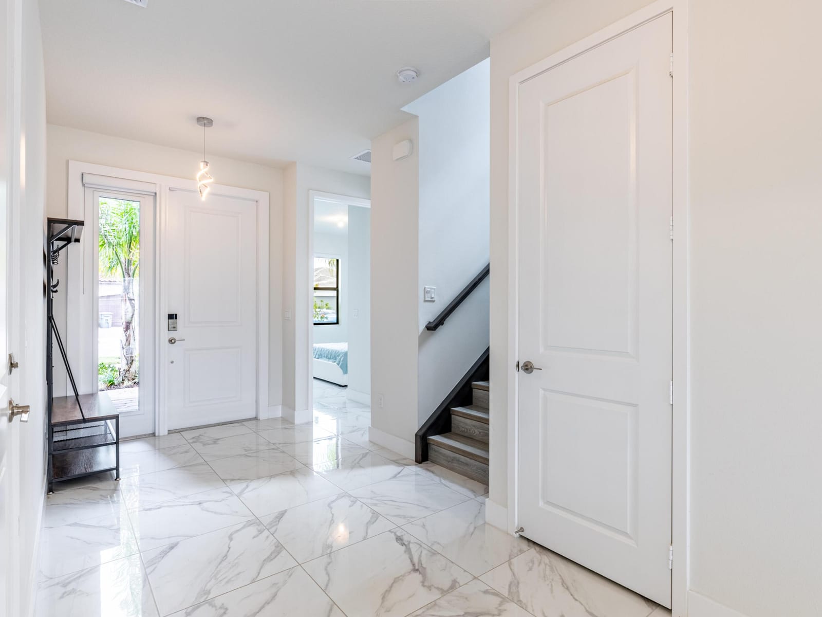 7191 Montereal Path — photo 2