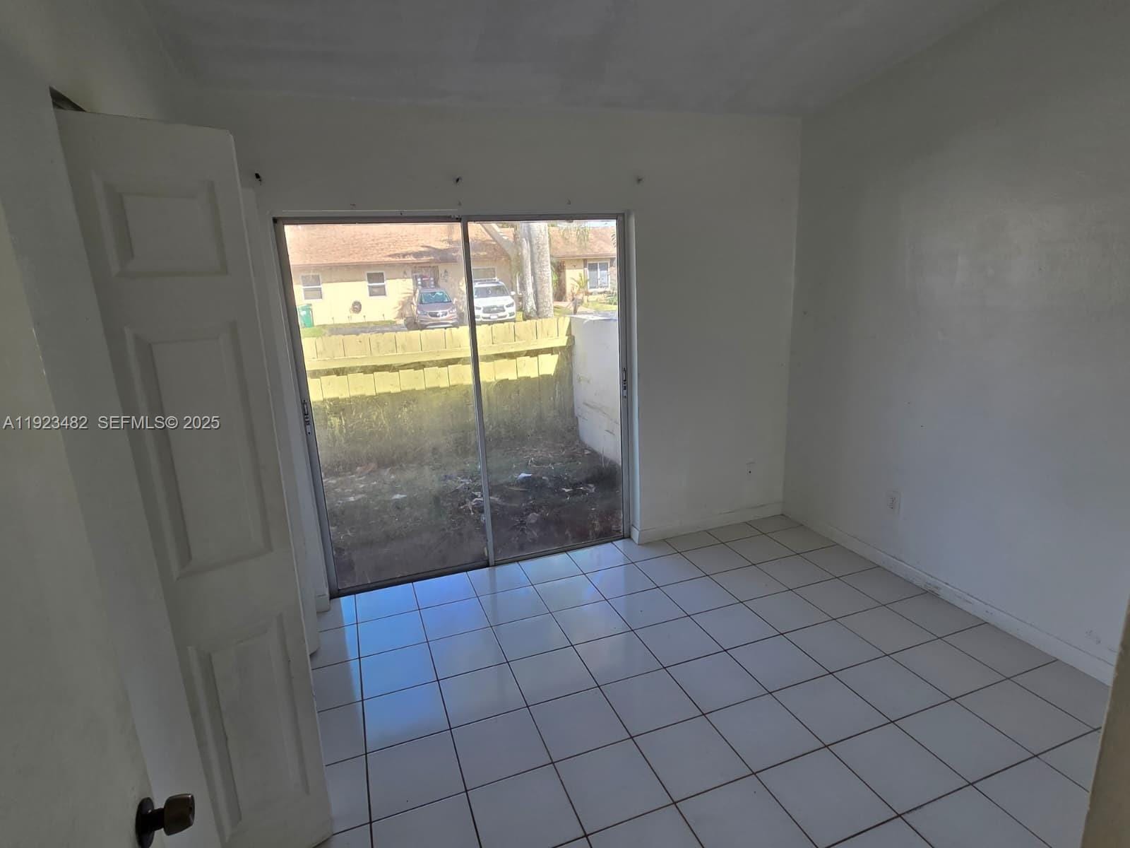 12412 SW 112th Terrace, Miami, FL 33186 photo 11