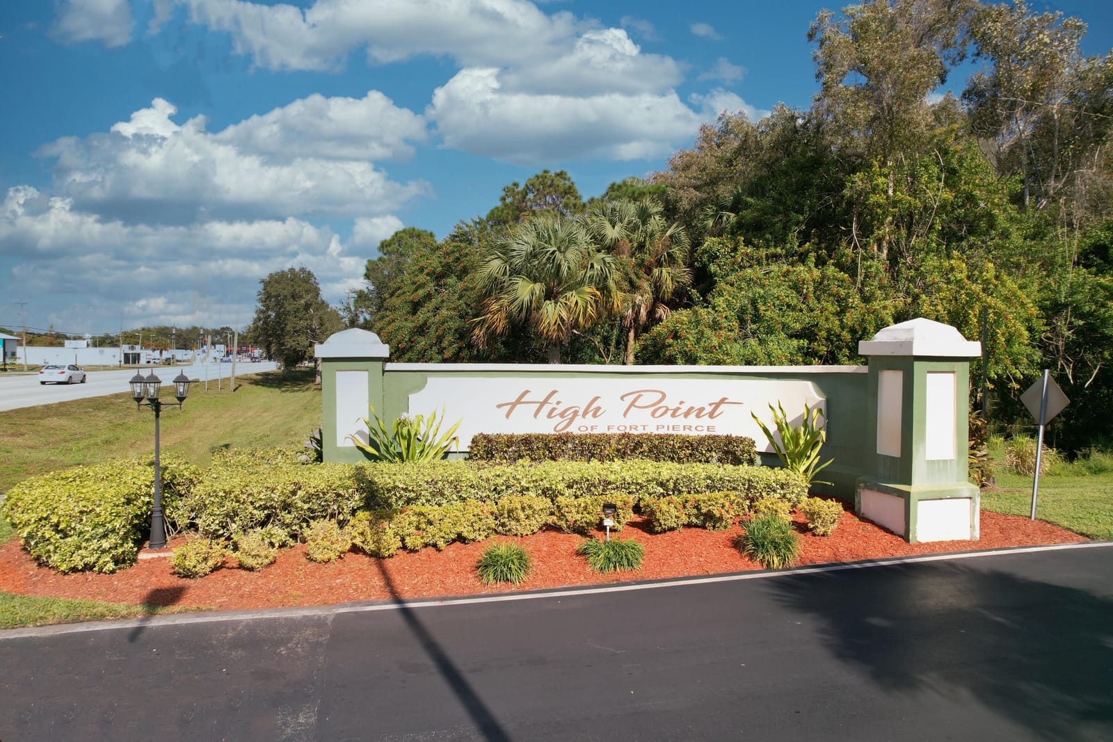 946 Savannas Point Drive D — photo 2