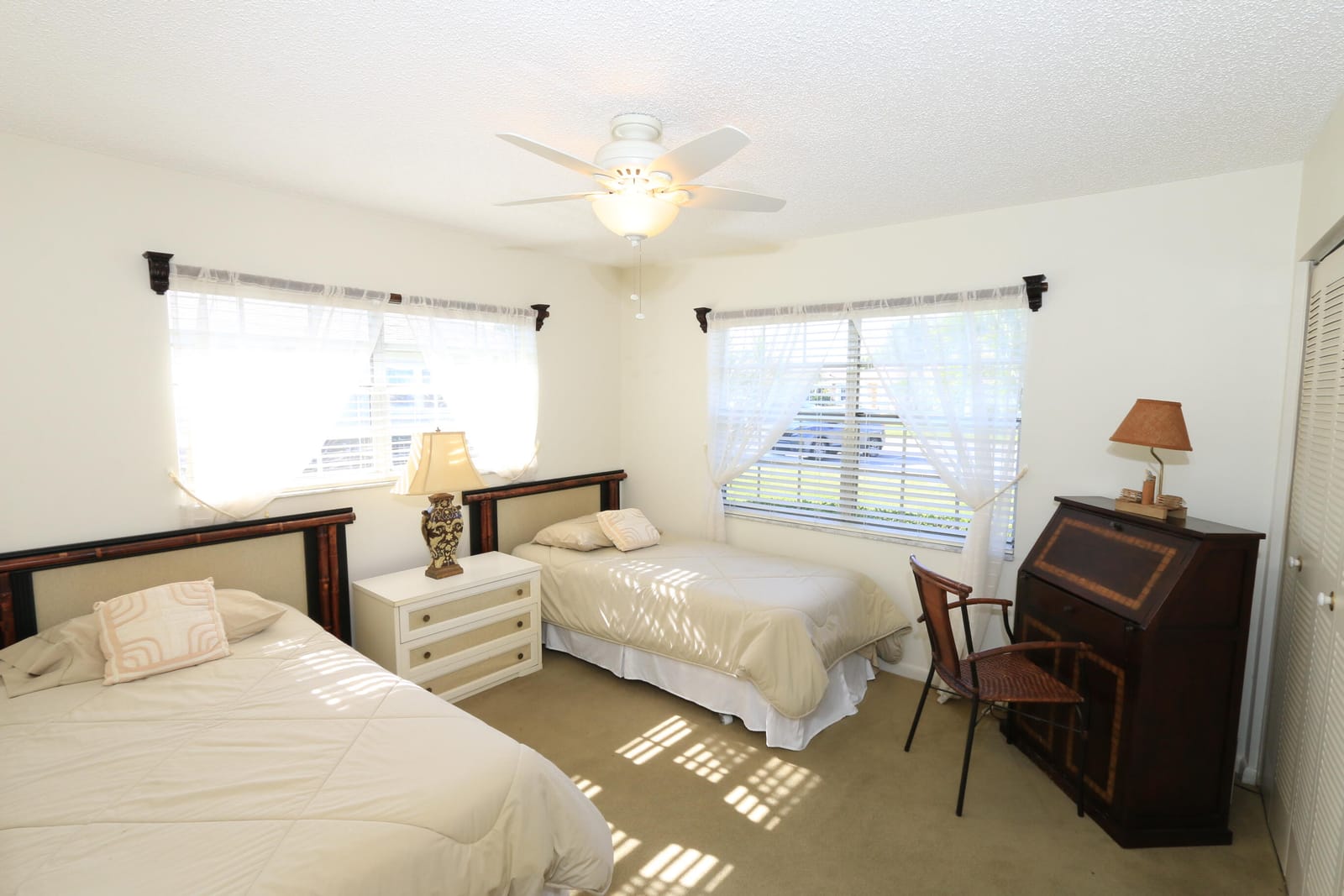 946 Savannas Point Drive D — photo 6
