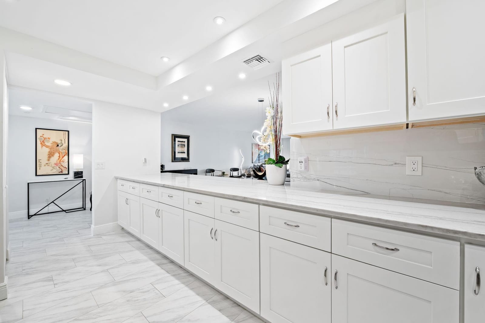 3505 Oaks Way 506 — photo 7