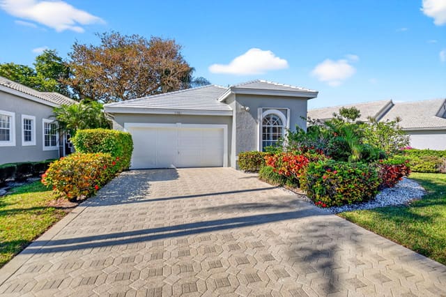 11921 Fountainside Circle, sold in Hampton Fairways 3, Boynton Beach, FL