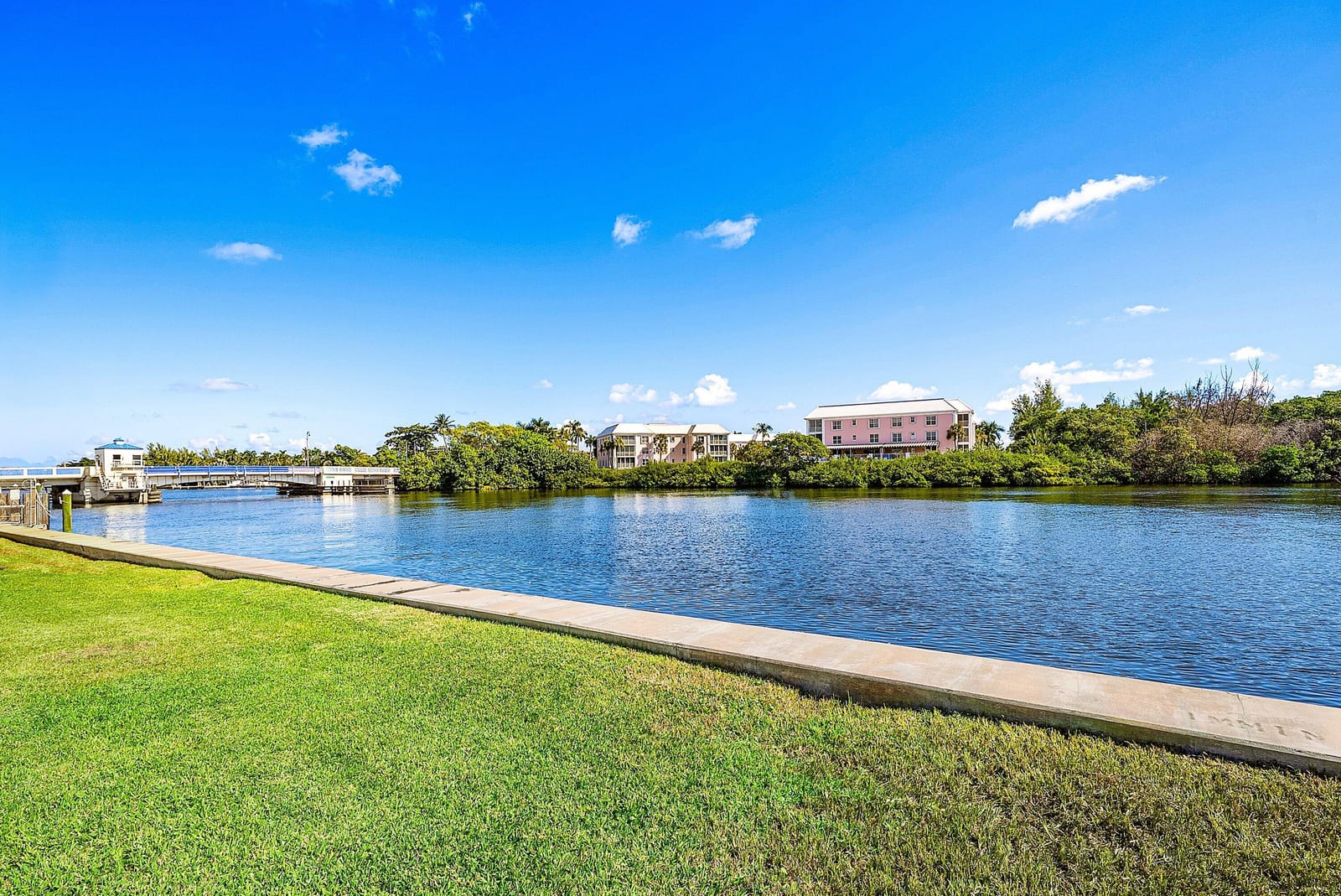 725 Palm Trail 10, Delray Beach, FL 33483 photo 22