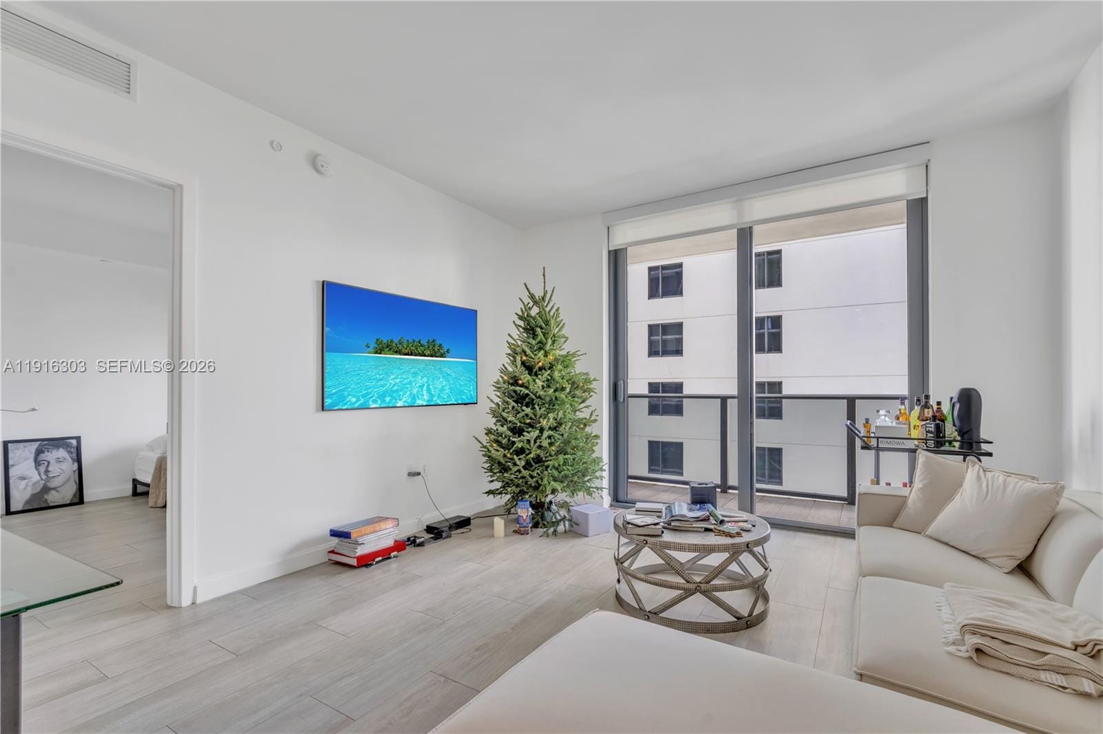 55 SW 9th Street 2610 — photo 4