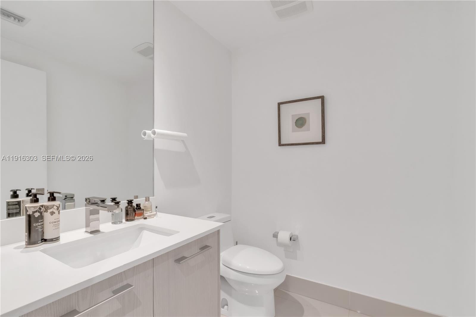 55 SW 9th Street 2610 — photo 10
