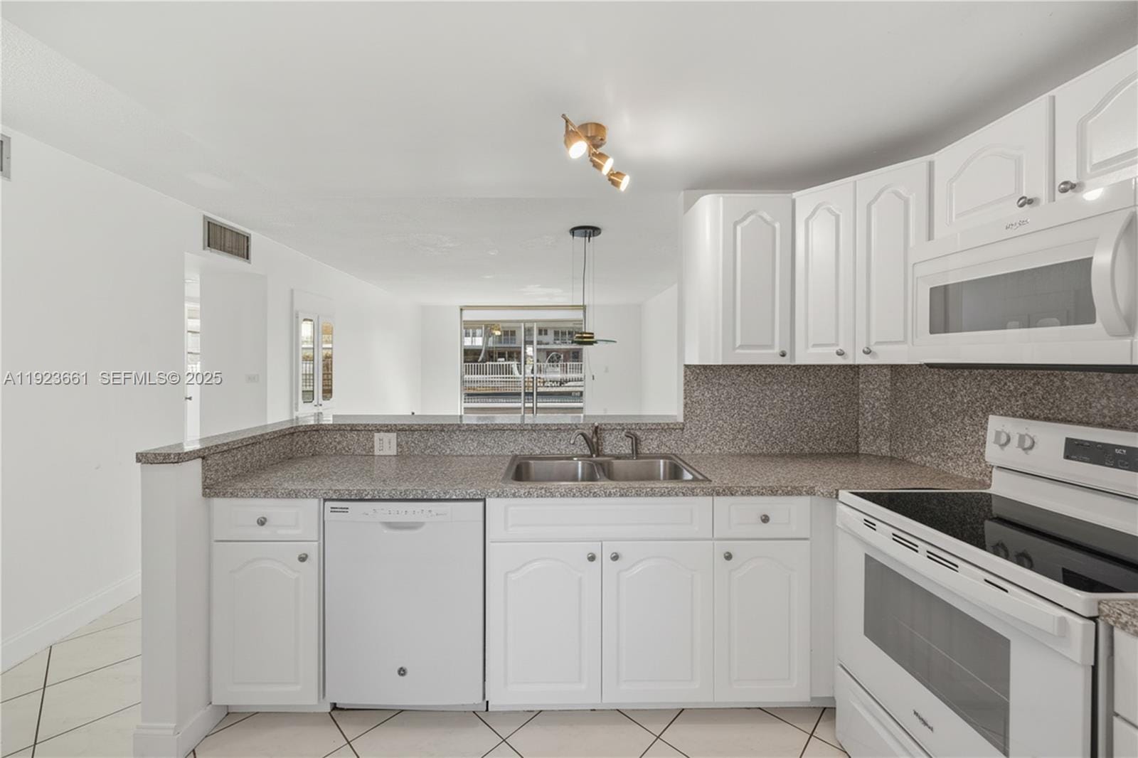 3550 NE 169th Street 112, North Miami Beach, FL 33160 photo 11