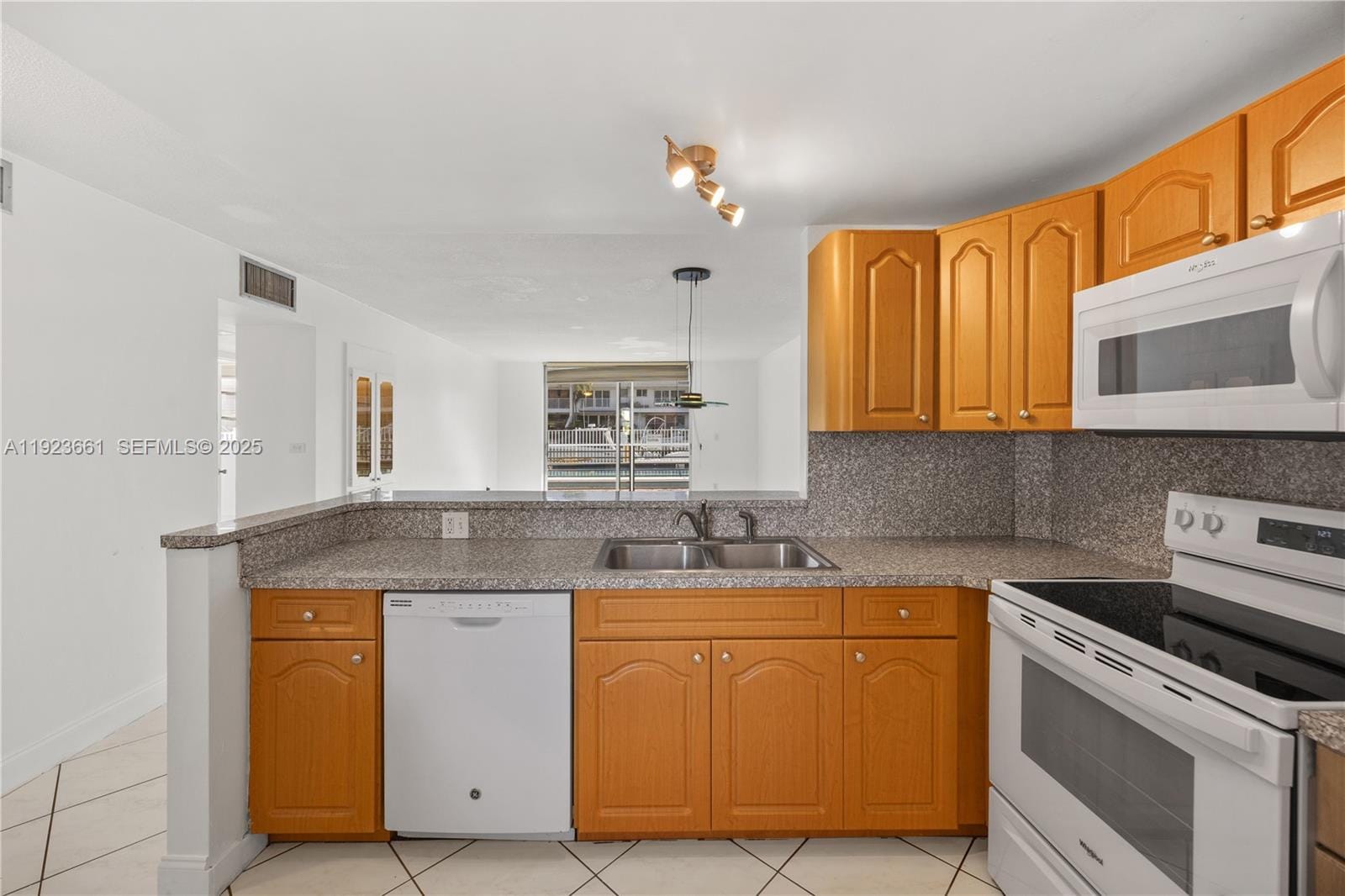 3550 NE 169th Street 112, North Miami Beach, FL 33160 photo 23