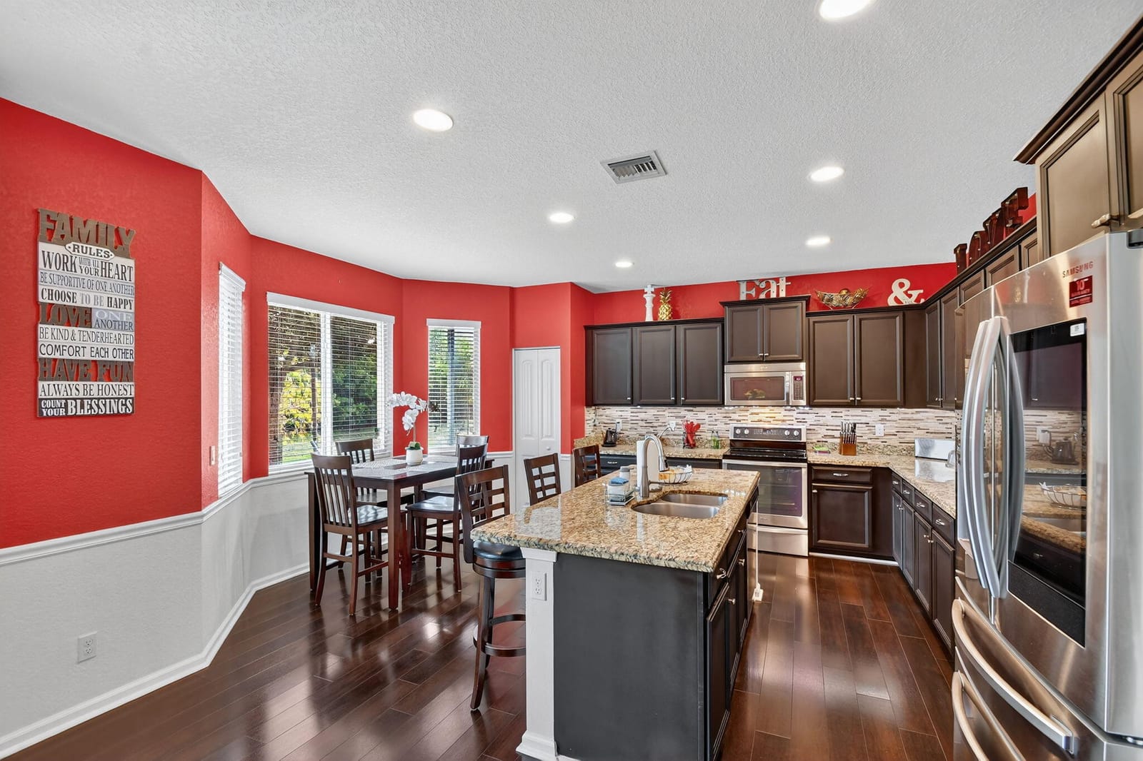 830 Palm Tree Lane, Haverhill, FL 33415 photo 18