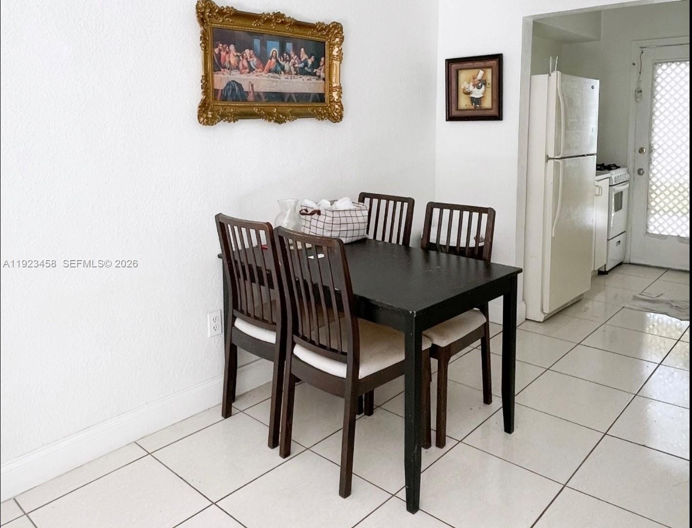6895 Byron Avenue 207 — photo 3
