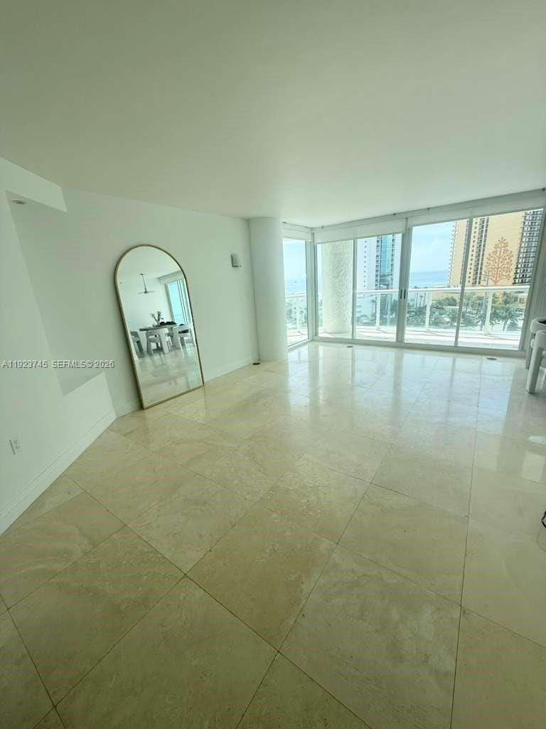 16400 Collins Avenue 942, Sunny Isles Beach, FL 33160 photo 13