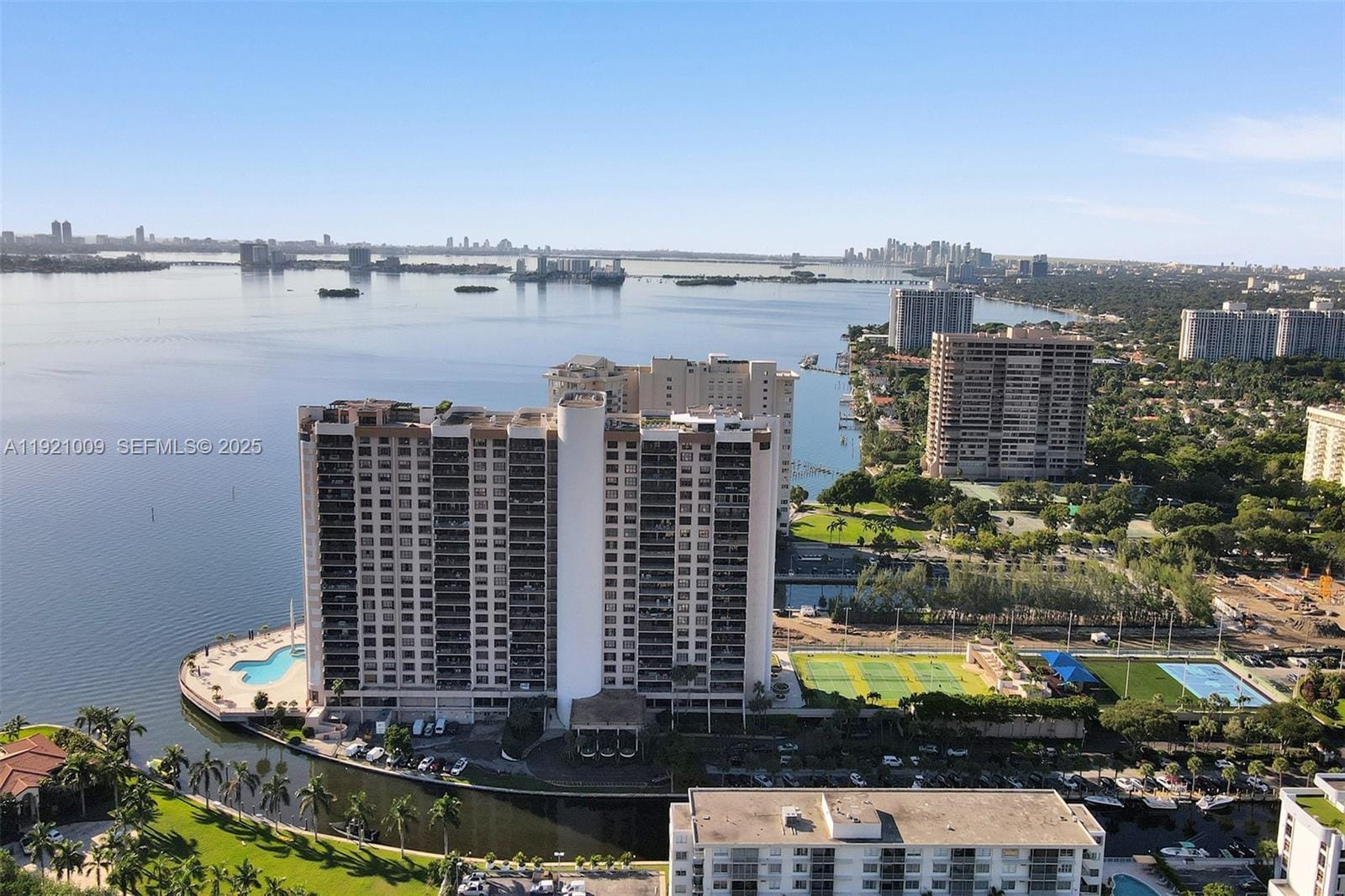 1800 NE 114th Street 603, Miami, FL 33181 photo 22