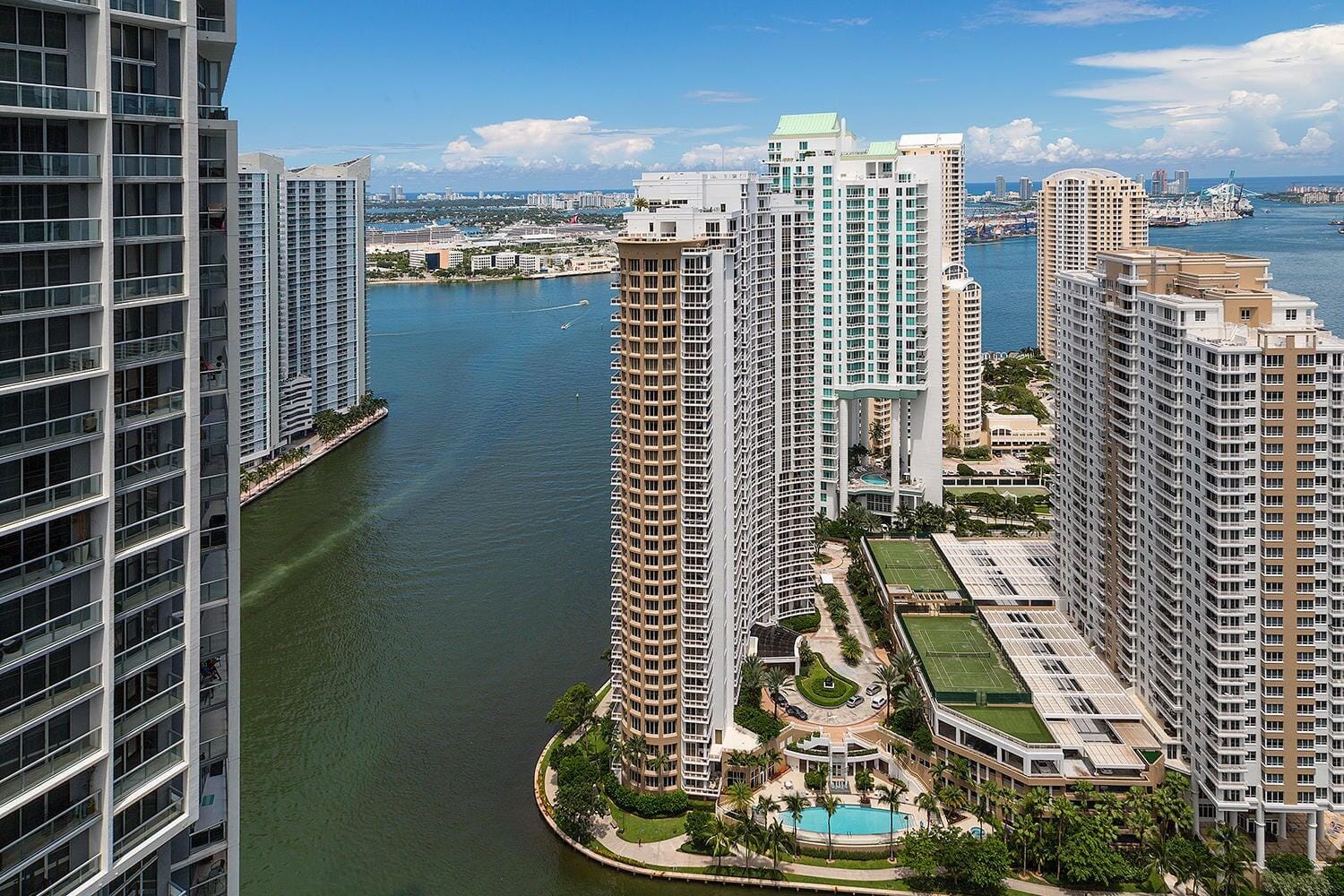 495 Brickell Avenue 4010, Miami, FL 33131