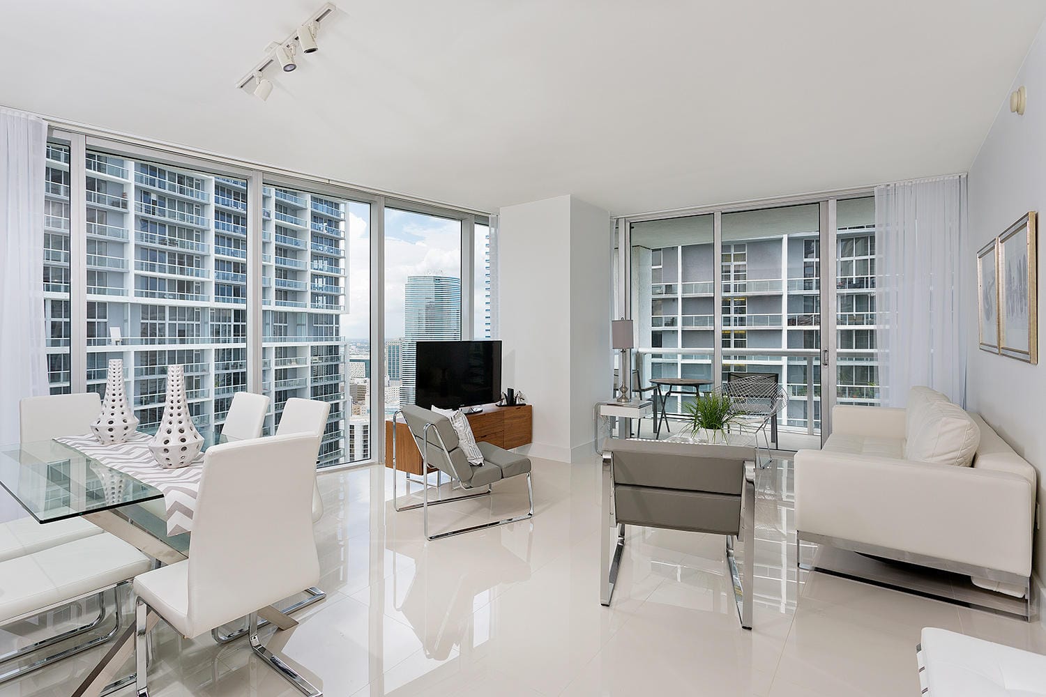 495 Brickell Avenue 4010, Miami, FL 33131 photo 4