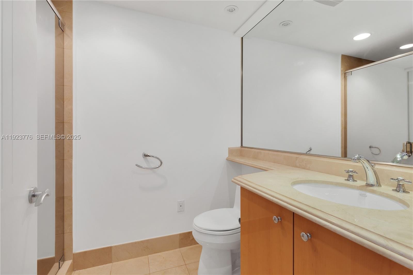 17875 Collins Avenue 905, Sunny Isles Beach, FL 33160 photo 24