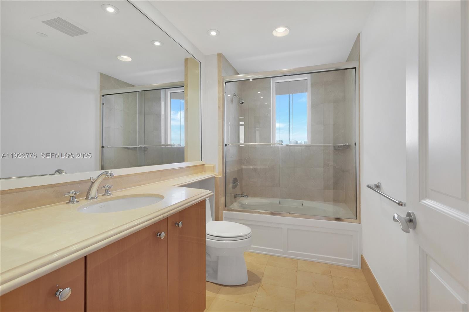 17875 Collins Avenue 905, Sunny Isles Beach, FL 33160 photo 29