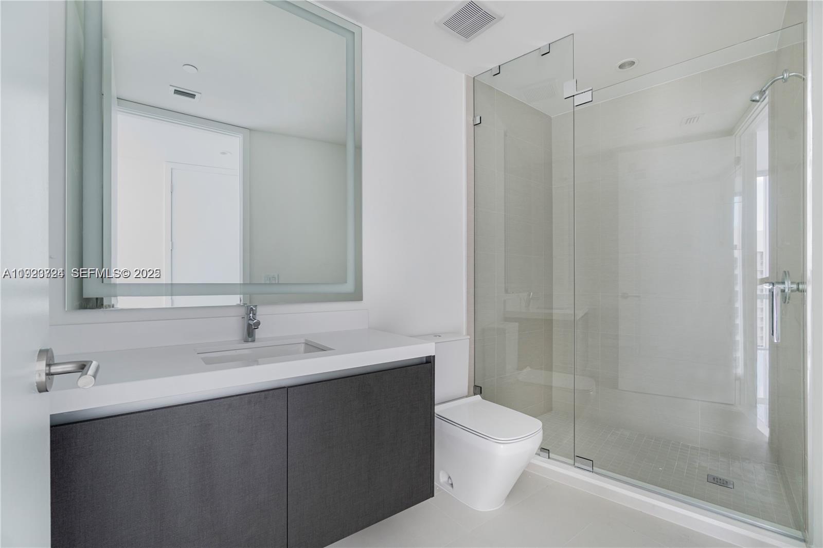 851 NE 1st Avenue 4911, Miami, FL 33132 photo 23