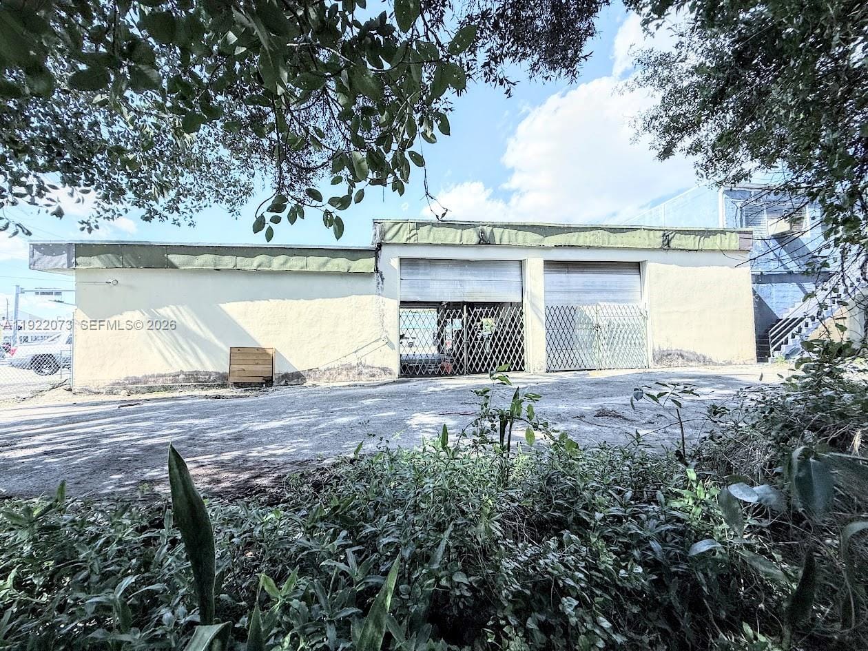 11851 W Dixie Highway, Miami, FL 33161 photo 20