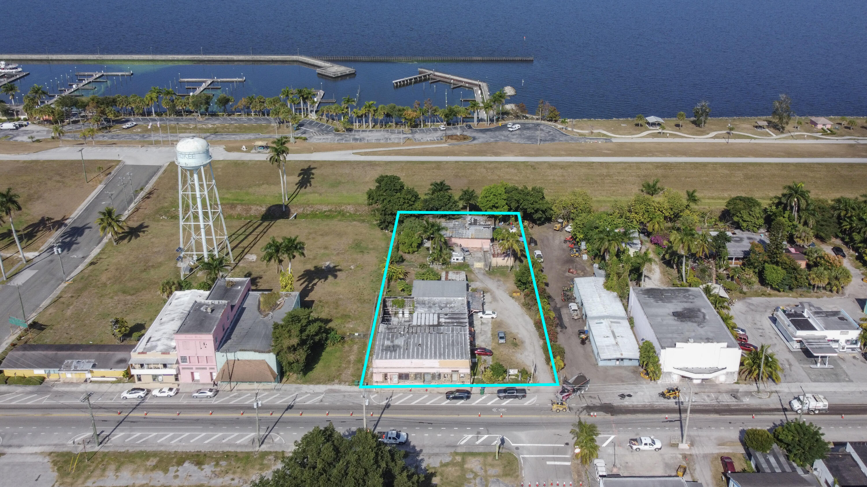 185 E Main Street, Pahokee, FL 33476, Pahokee