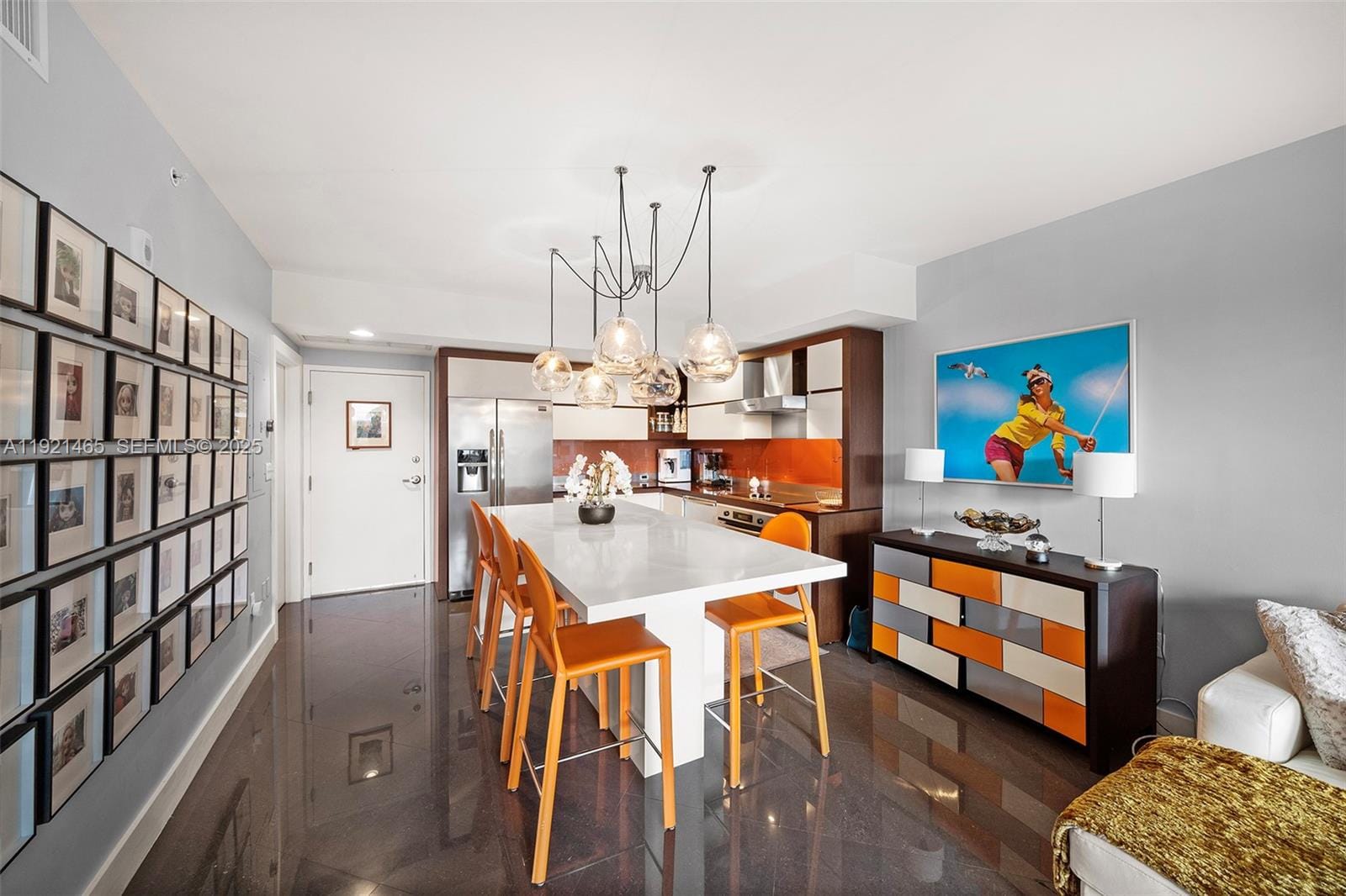 2155 Washington Court 205 — photo 5