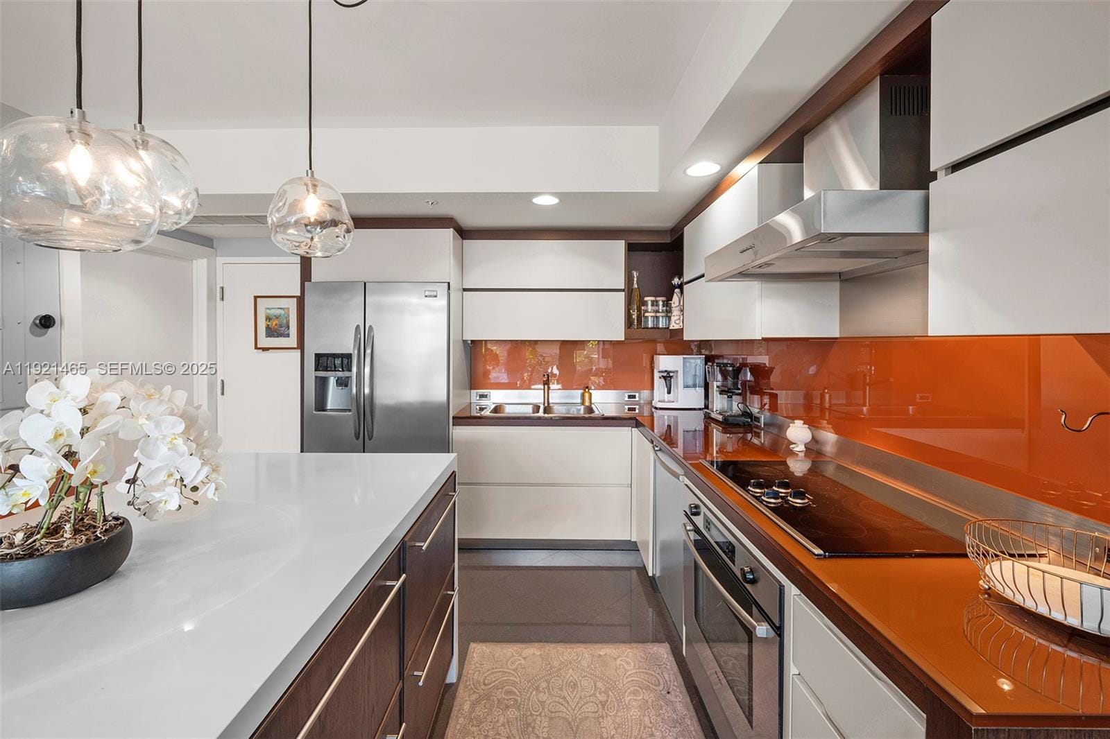 2155 Washington Court 205 — photo 9