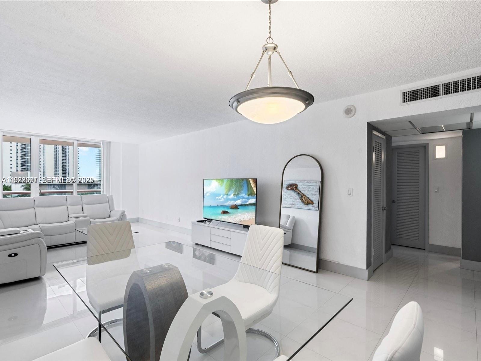 19370 E Collins Avenue 625 — photo 4