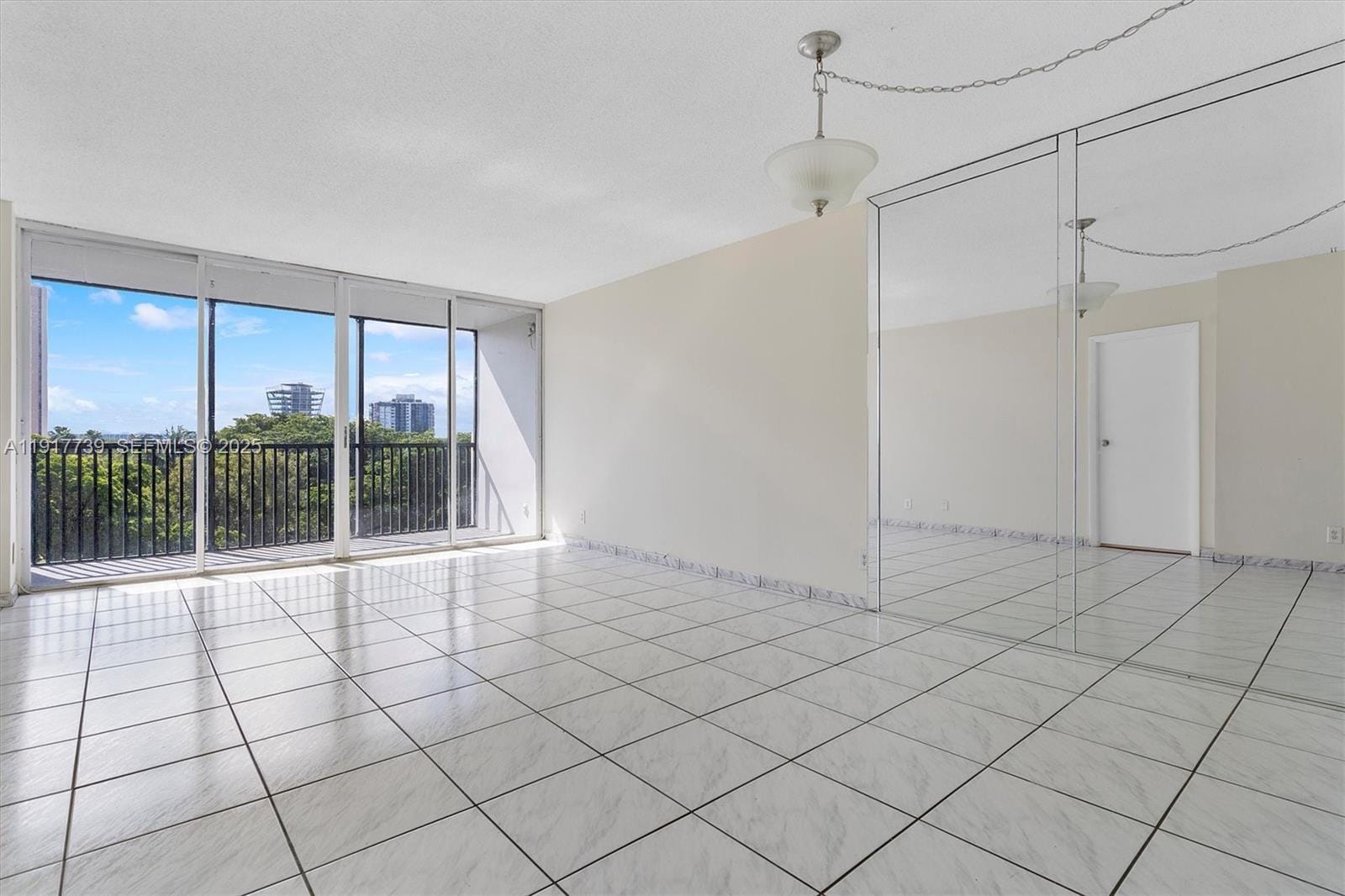 3101 N Country Club Drive 504 — photo 3