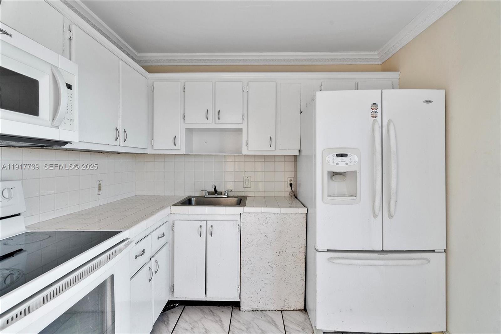 3101 N Country Club Drive 504 — photo 10