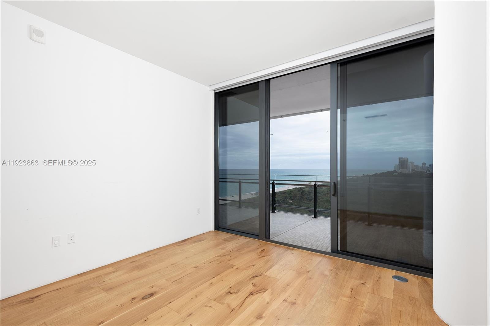 8701 Collins Avenue 902, Miami Beach, FL 33154 photo 15